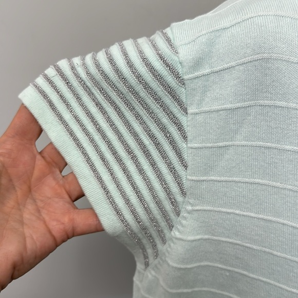 Alex Marie Short Sleeve Blouse Seafoam Green silver threading on sleeves size XL - Picture 3 of 12